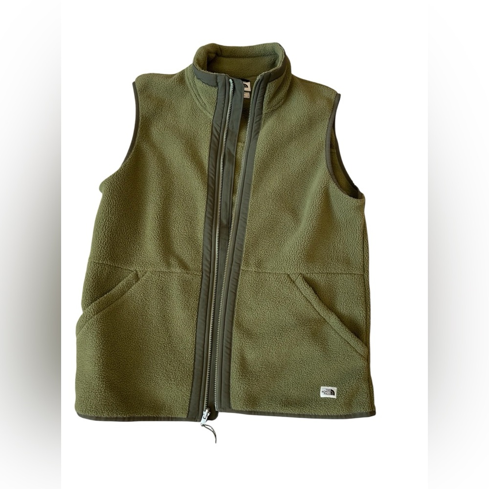 The North Face Vest Men’s Large (Used)